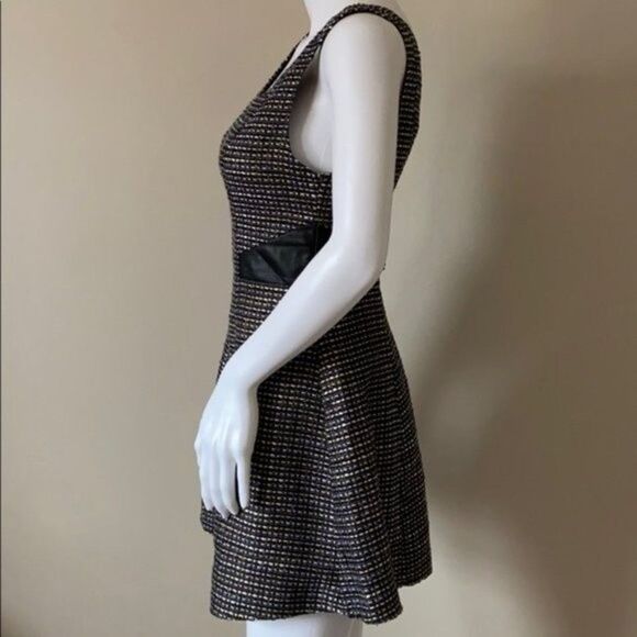 BCBGeneration Black Tweed Knit Fit & Flare Dress Size 2 - Picture 6 of 12
